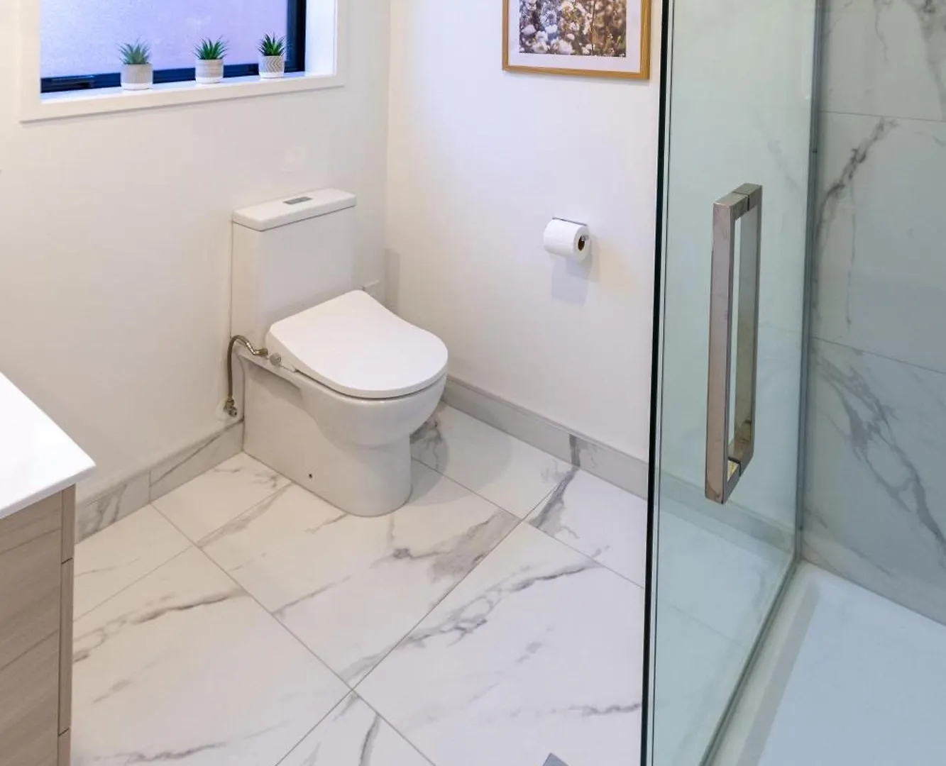 Gloucester Street Gem- 1 Bed 1 Bath Christchurch 0*,  New Zealand