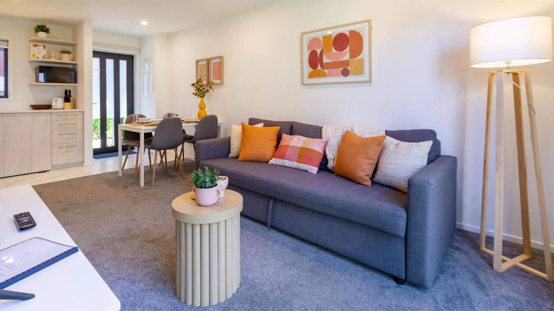 Gloucester Street Gem- 1 Bed 1 Bath Christchurch